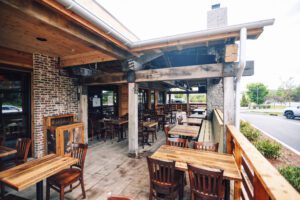 Edley's Restaurant Franklin, TN Patio Dining