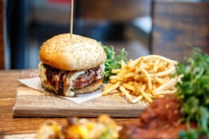 Deacon’s New South Nashville Restaurant_Burger