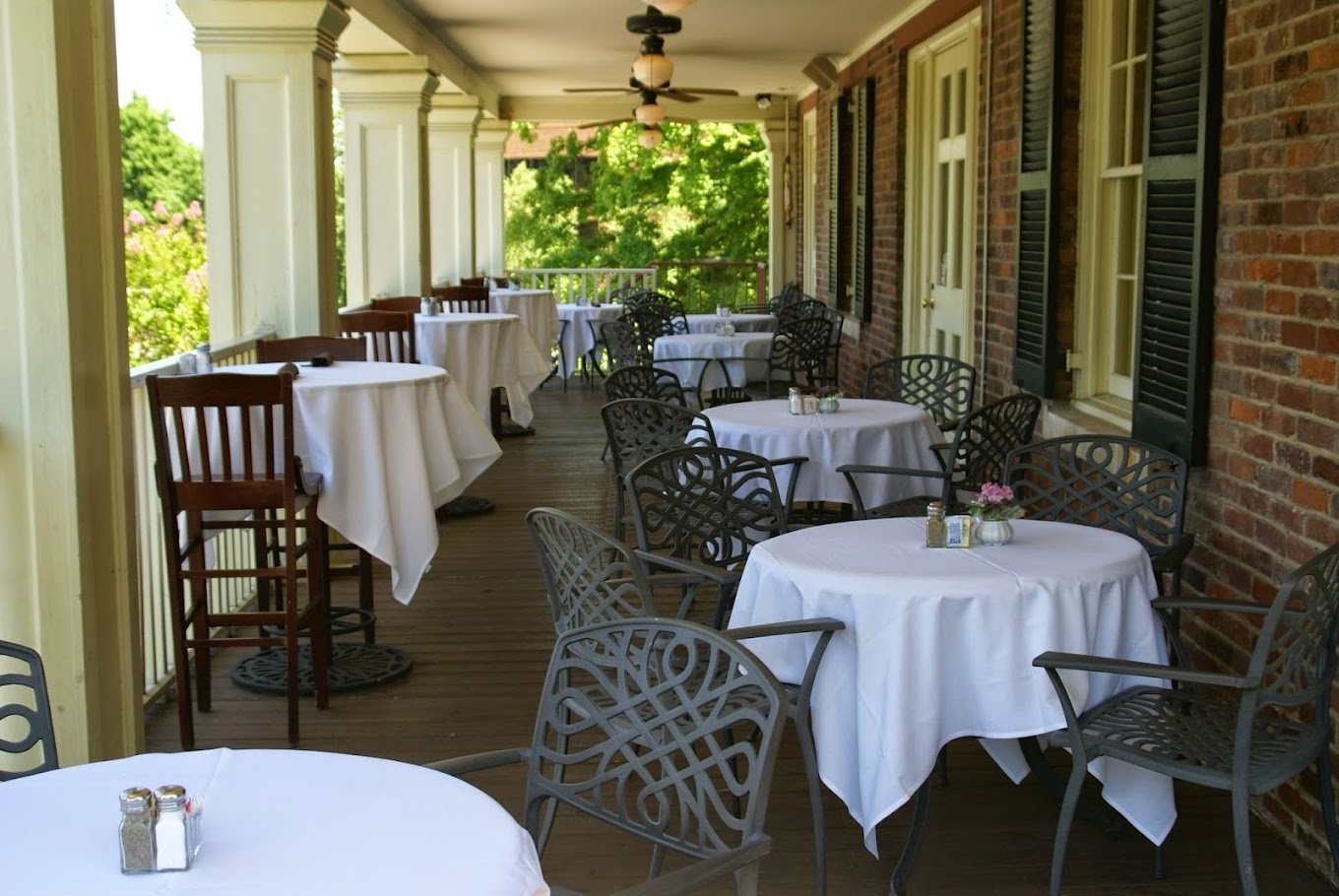 Mere Bulles Brentwood TN Restaurant 2