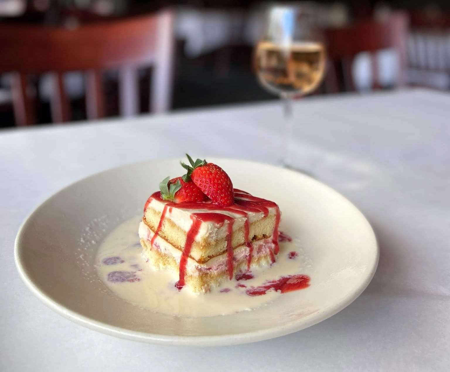 Amerigo strawberry Tiramisu and wine glass