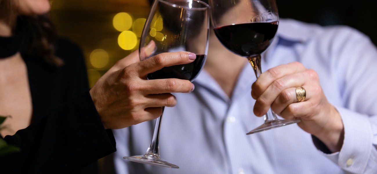 Del Frisco's Grille in Brentwood offers Valentine's Day specials.