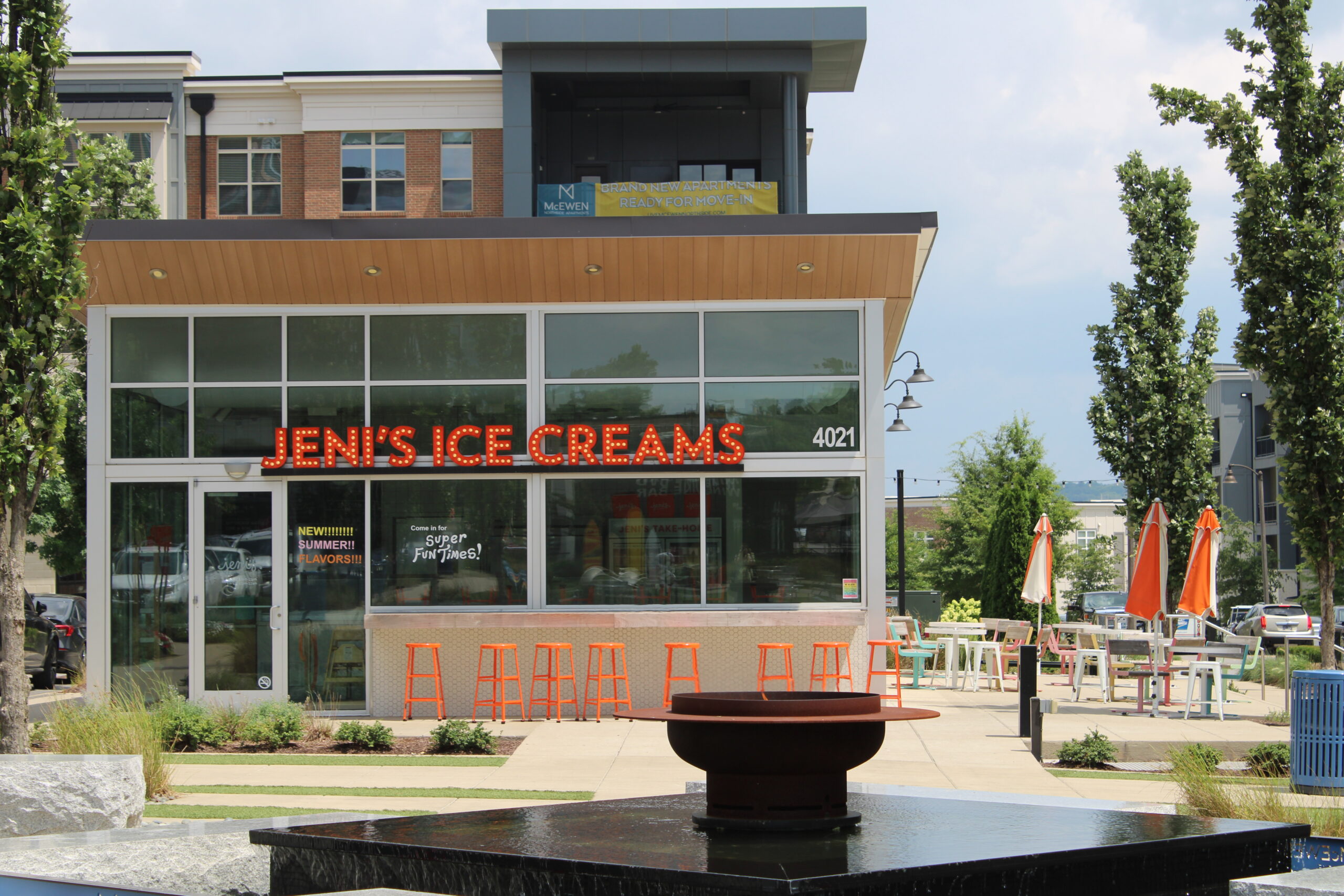 Jeni's Ice Creams in McEwen Northside in Franklin, TN.