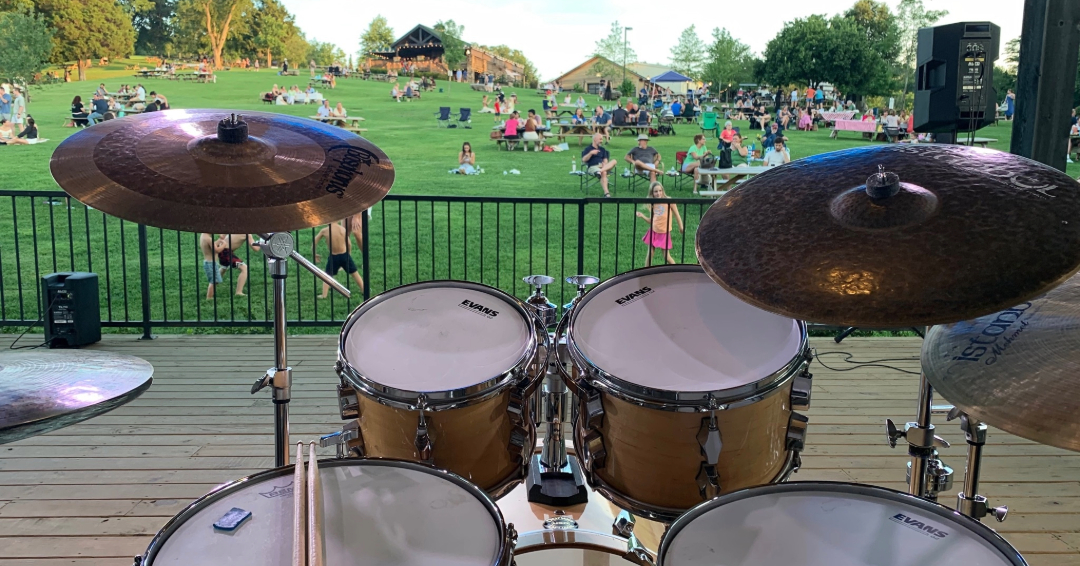 Arrington Vineyards live music in Arrington, TN., at Music in the Vines, a family friendly event held outdoors with live entertainment and fun for all ages.