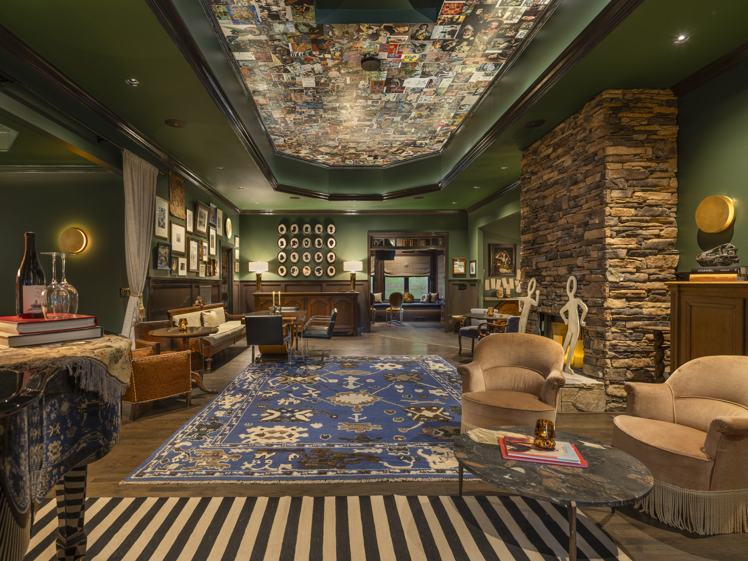 Dottie's Speakeasy Franklin, Tenn., Interior-Southall Farm & Inn_Credit Patrik Argast, Argast Photography.