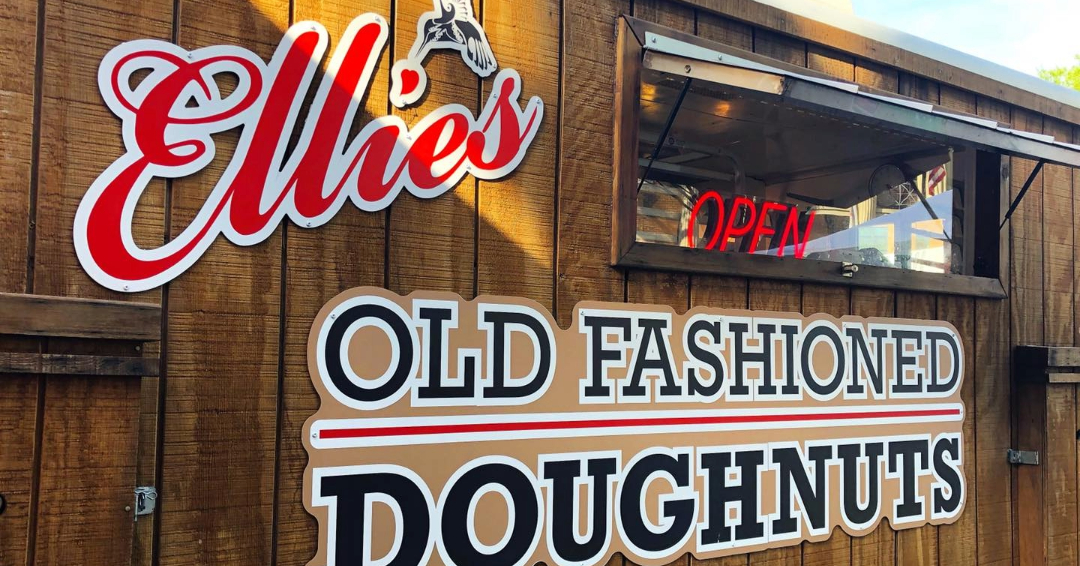 Ellie's Old Fashioned Doughnuts Food Truck in Franklin, TN.