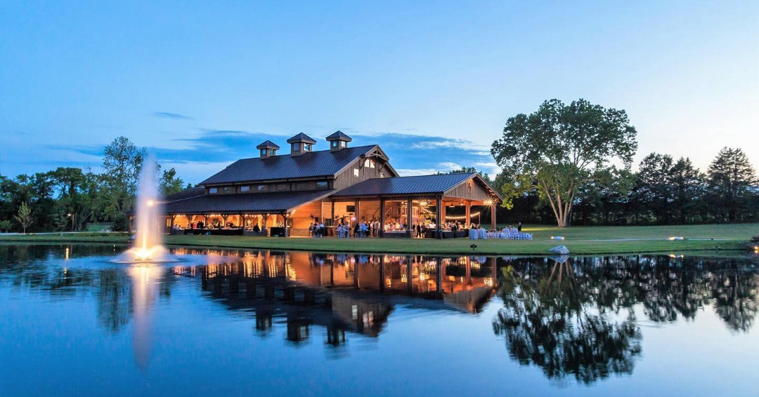 The Barn at Sycamore Farms in Franklin, TN, meeting spaces for a corporate retreat or office event.