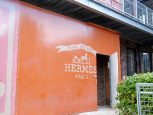 Wedgewood-Houston-Nashville-Hermes-Incomming Storefront in the WeHo neighborhood.