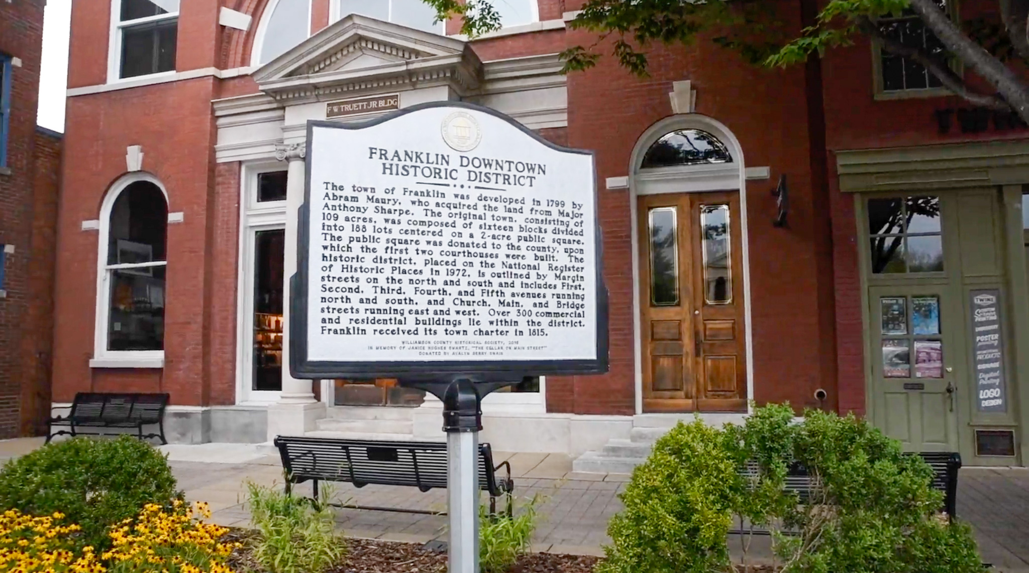 Historic Downtown Franklin_Sign