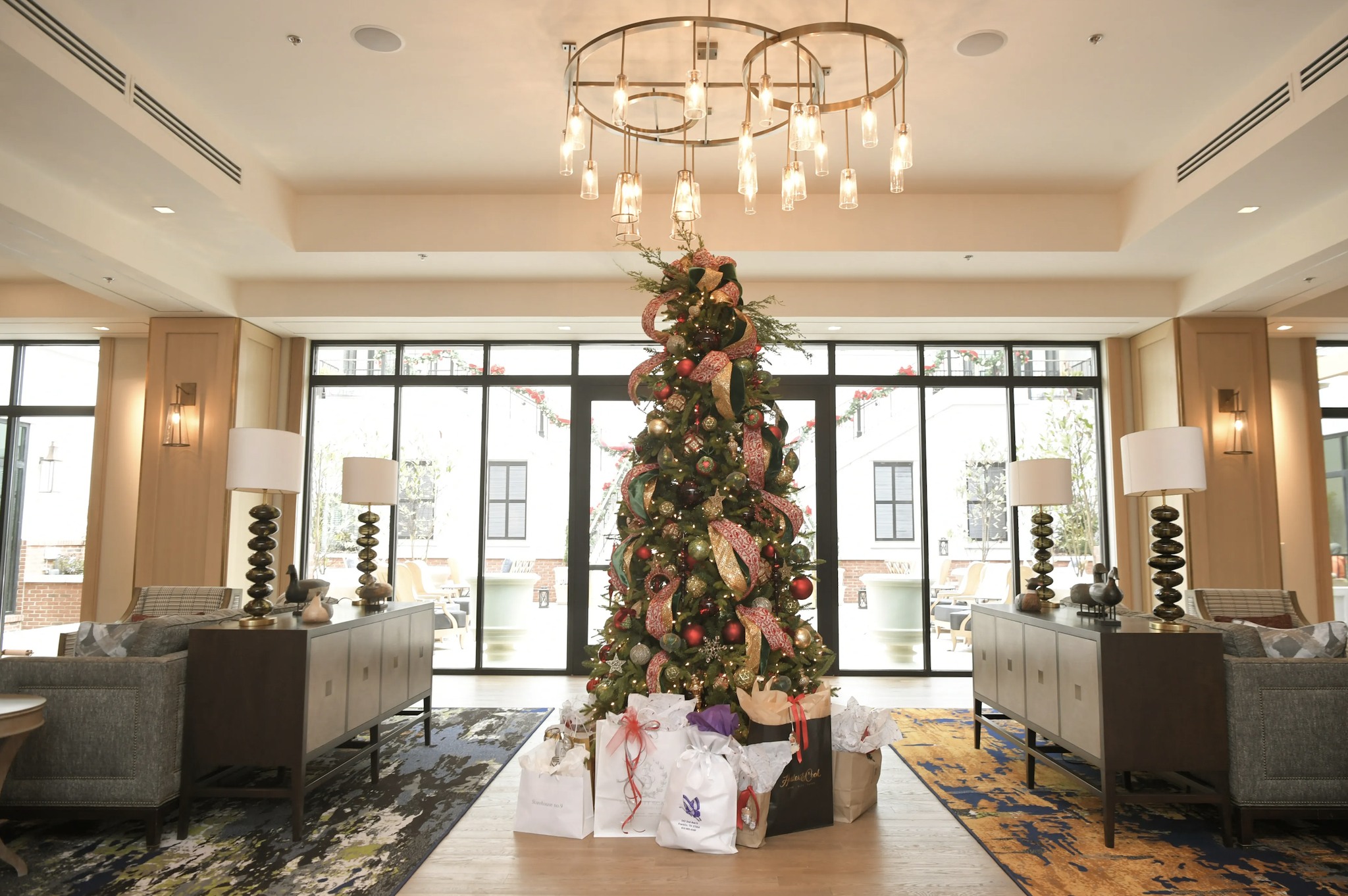 The Harpeth Hotel in downtown Franklin, TN decorated for Christmas near Main Street